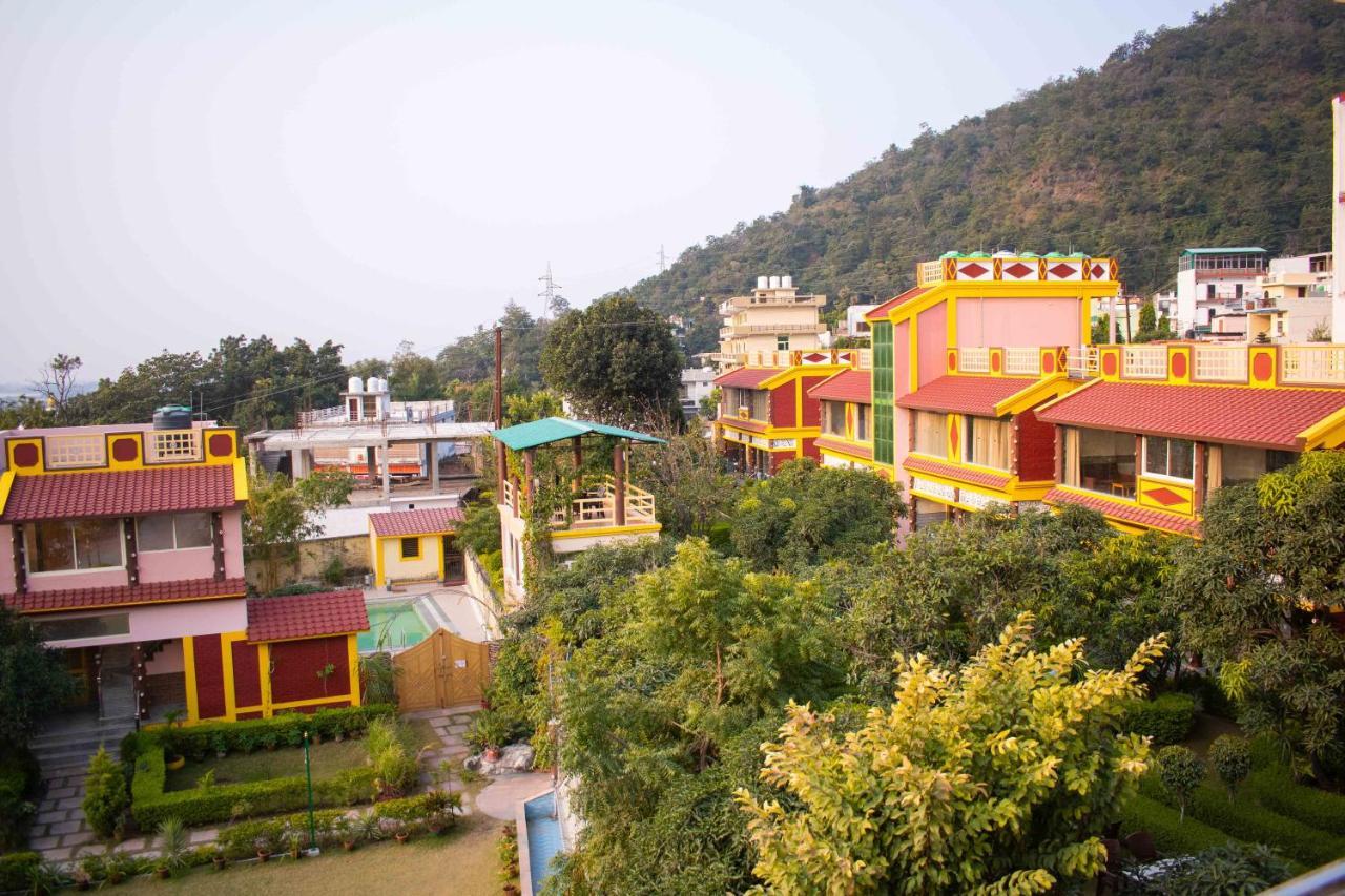 Mvt Guesthouse & Restaurant Rishīkesh Exterior foto