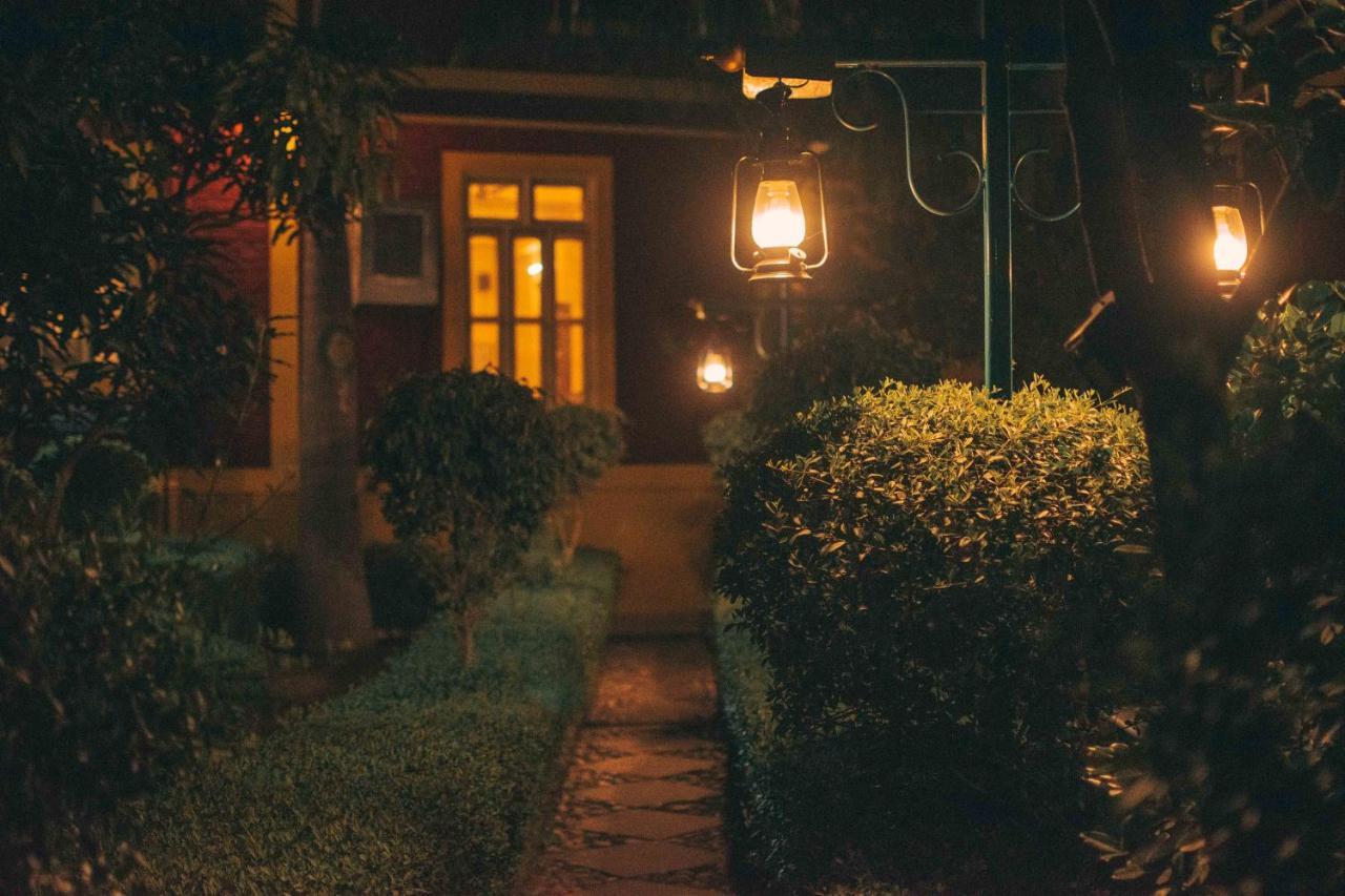 Mvt Guesthouse & Restaurant Rishīkesh Exterior foto