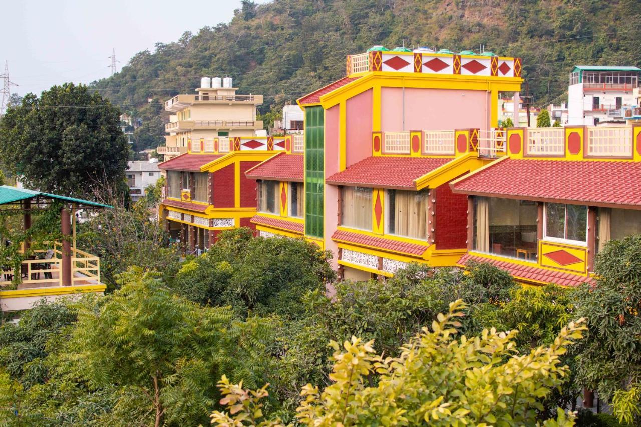 Mvt Guesthouse & Restaurant Rishīkesh Exterior foto